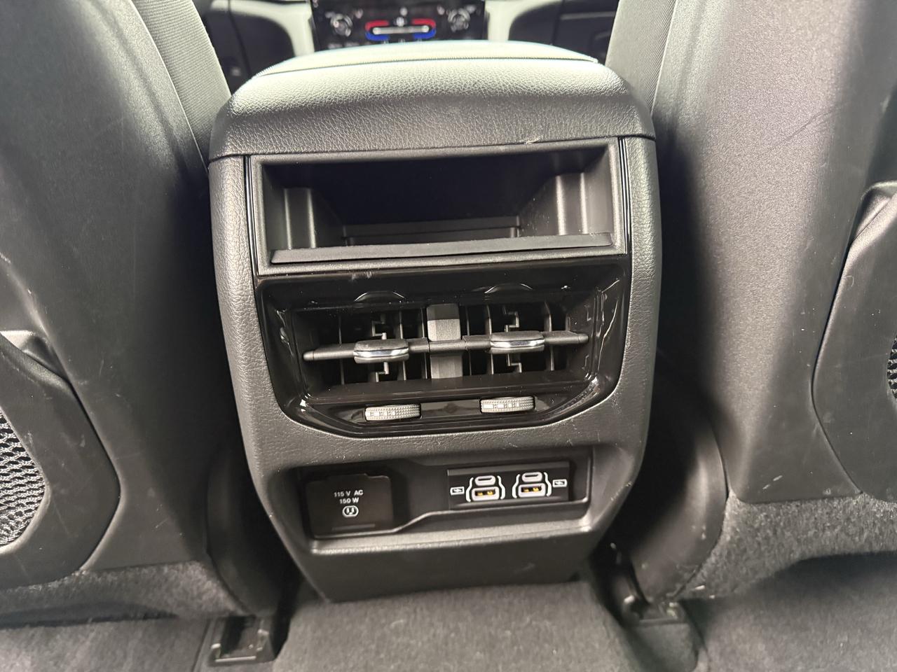 2025 Jeep Grand Cherokee 4X4 Photo