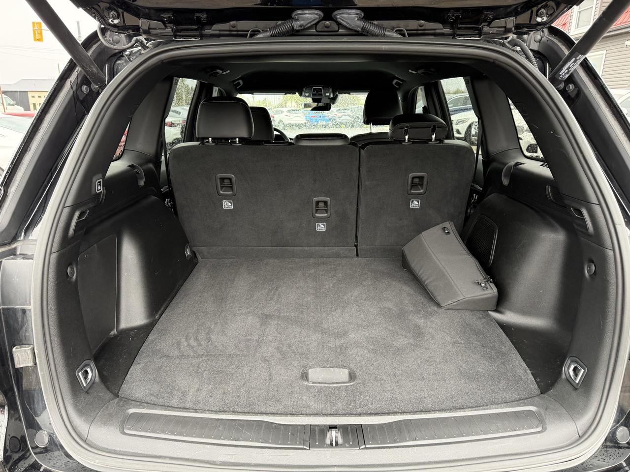2025 Jeep Grand Cherokee 4X4 Photo