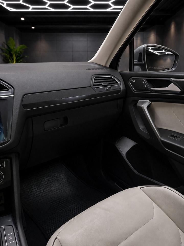2021 Volkswagen Tiguan Highline 4MOTION Photo
