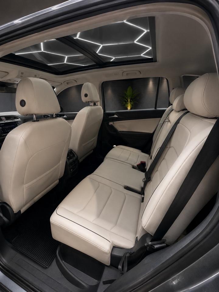 2021 Volkswagen Tiguan Highline 4MOTION Photo