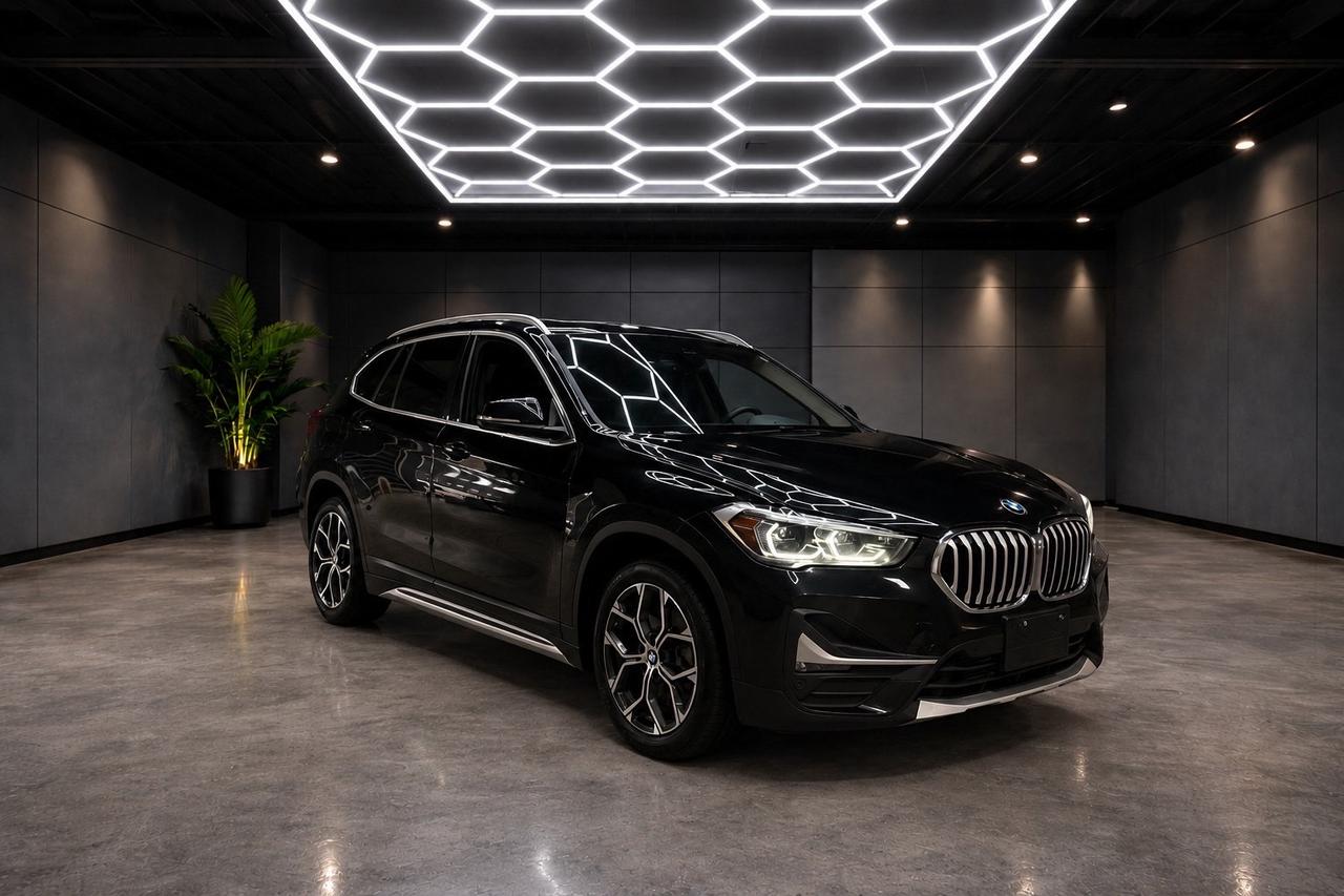 2021 BMW X1 xDrive28i Photo0