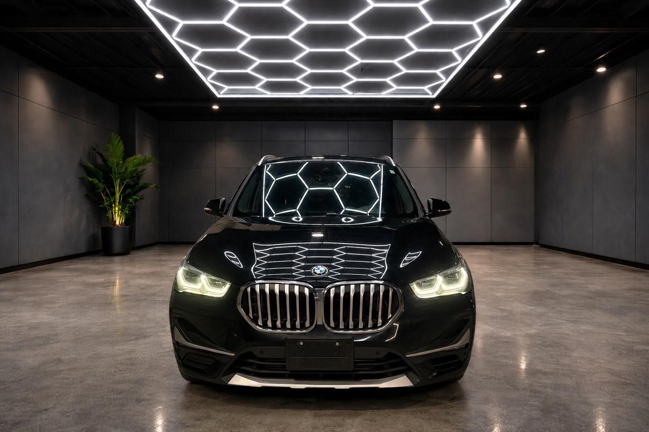 2021 BMW X1 xDrive28i Photo