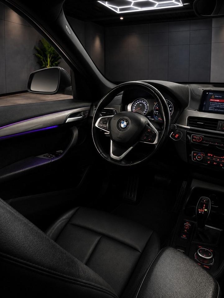 2021 BMW X1 xDrive28i Photo
