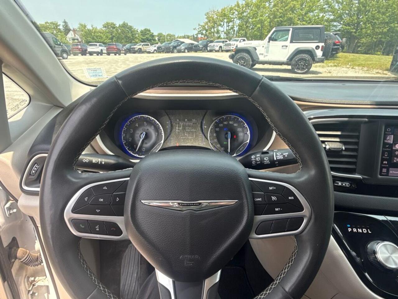 2024 Chrysler GR CARAVAN 1 Photo