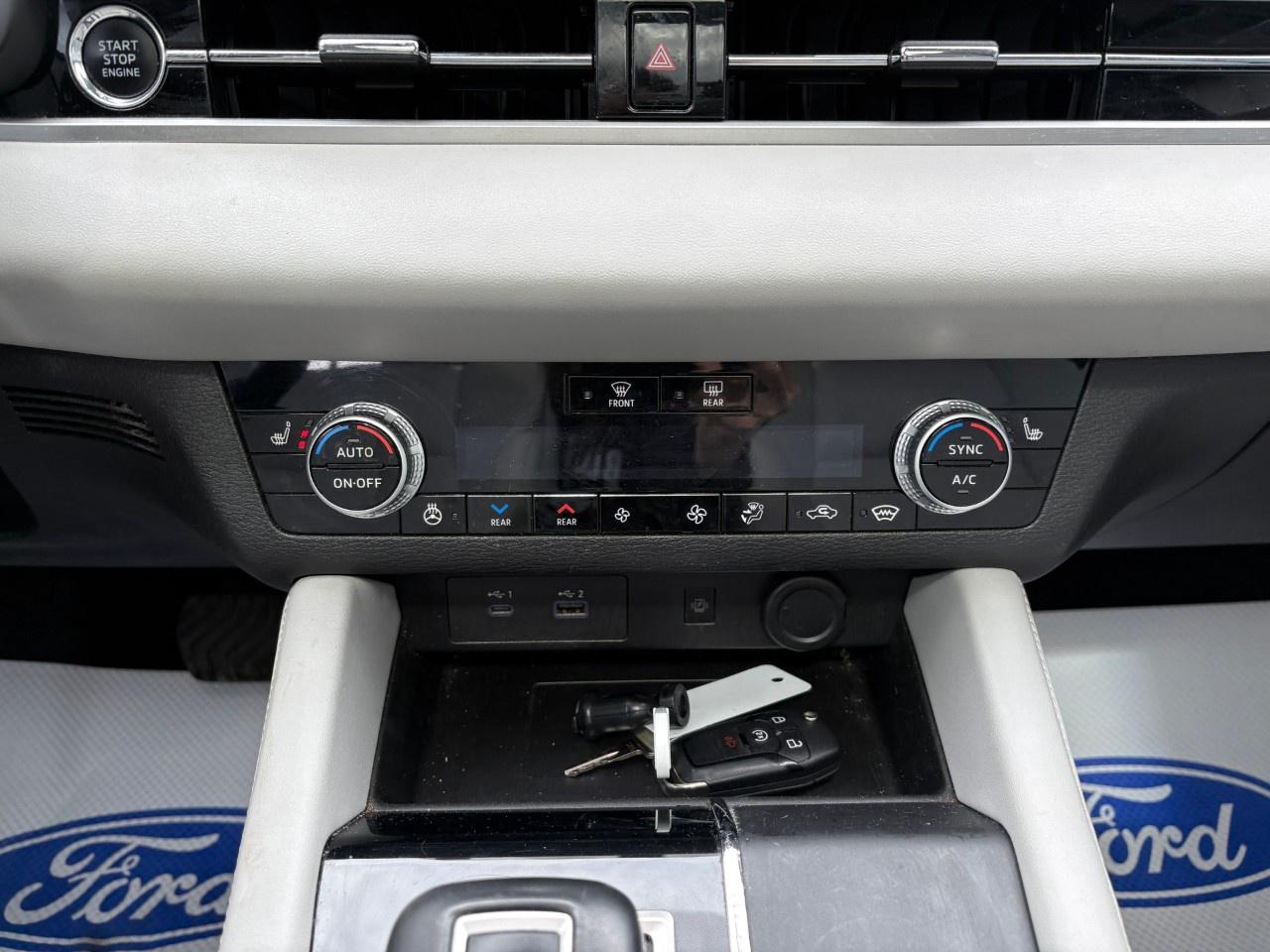2022 Mitsubishi Outlander  Photo