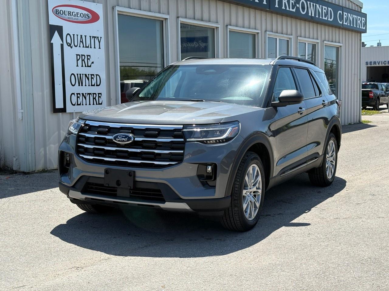 2026 Ford Explorer Active w/200A Pkg 4WD Photo