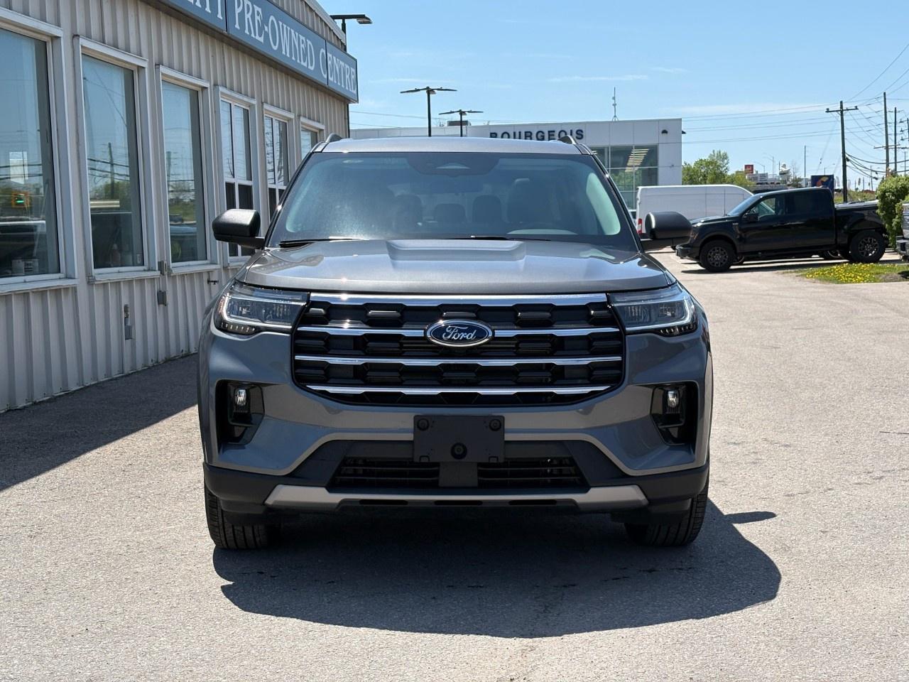 2026 Ford Explorer Active w/200A Pkg 4WD Photo