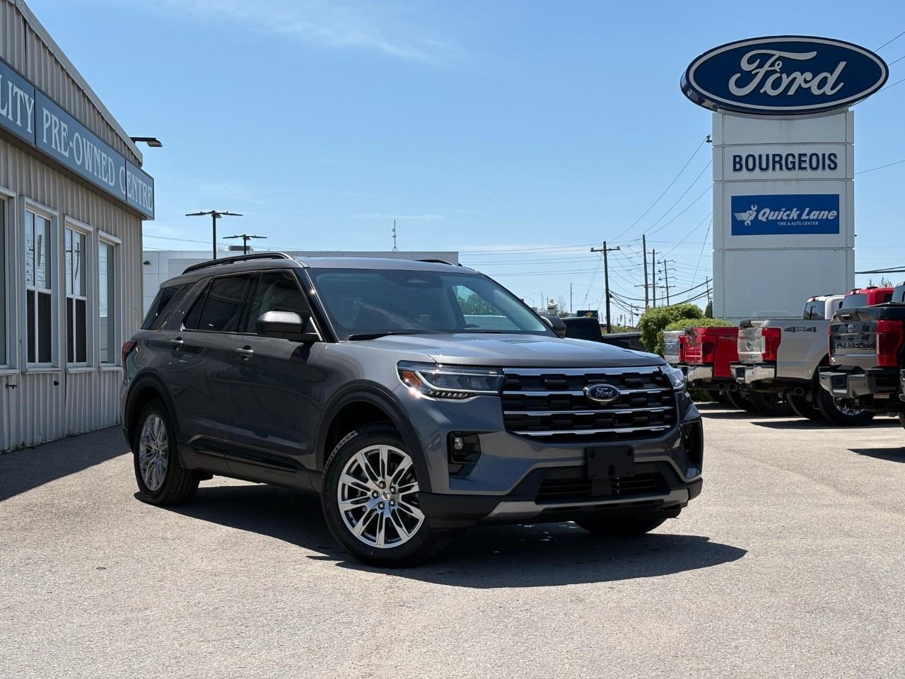 2026 Ford Explorer Active w/200A Pkg 4WD Photo0