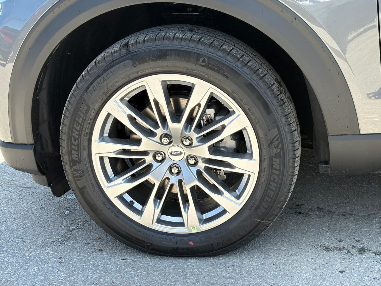 2026 Ford Explorer Active w/200A Pkg 4WD Photo