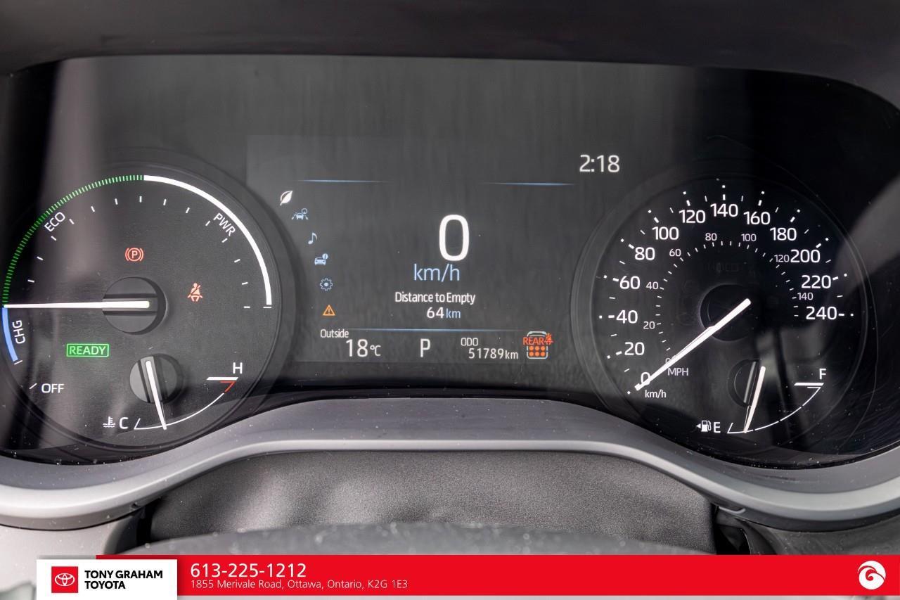 2025 Toyota Sienna XLE 8-Passenger Photo