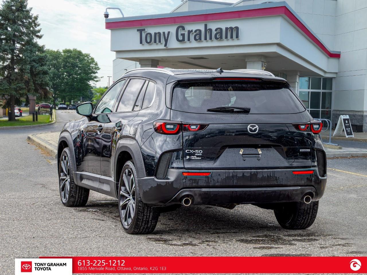 2024 Mazda CX-50 GT Photo