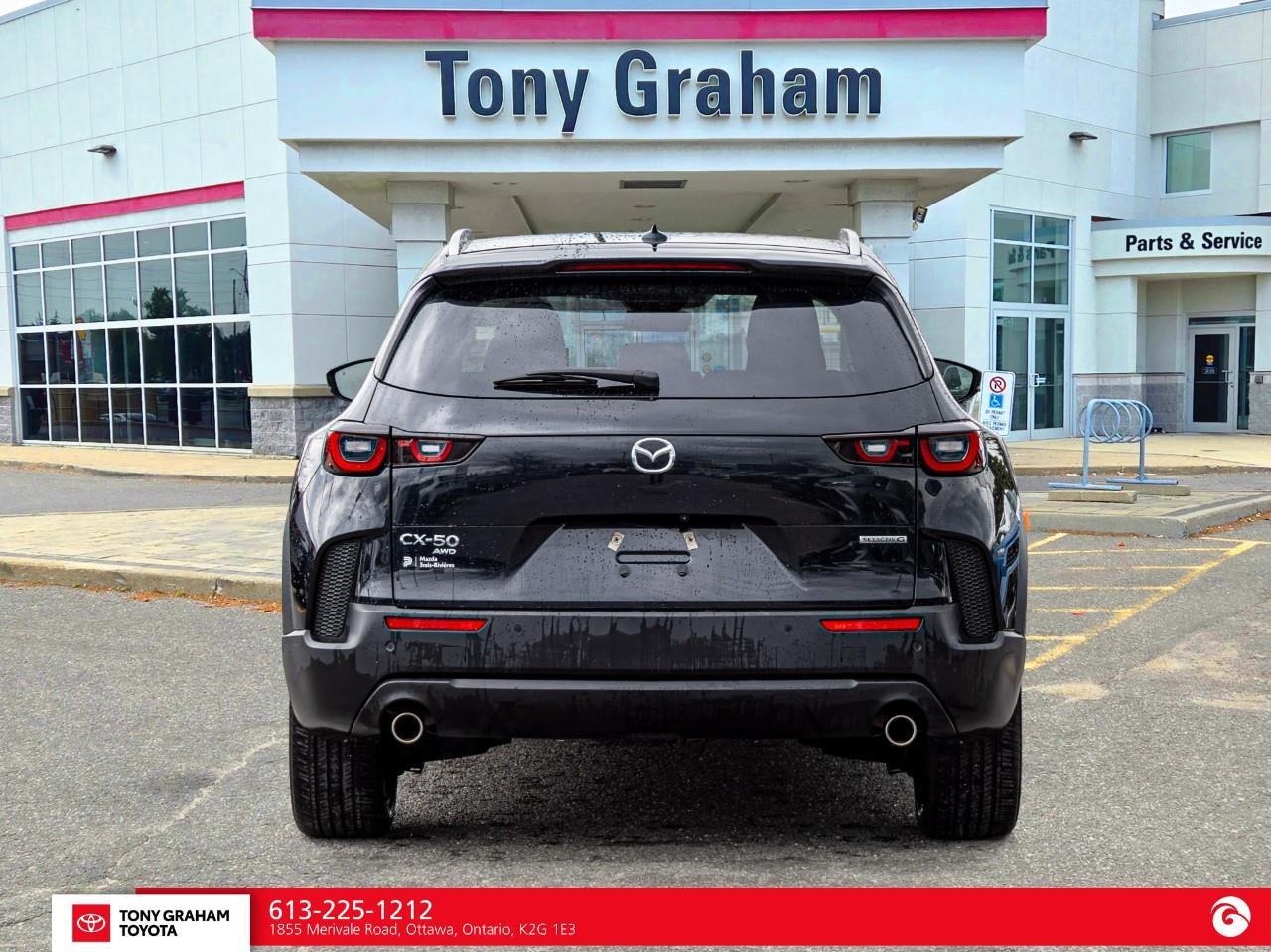 2024 Mazda CX-50 GT Photo
