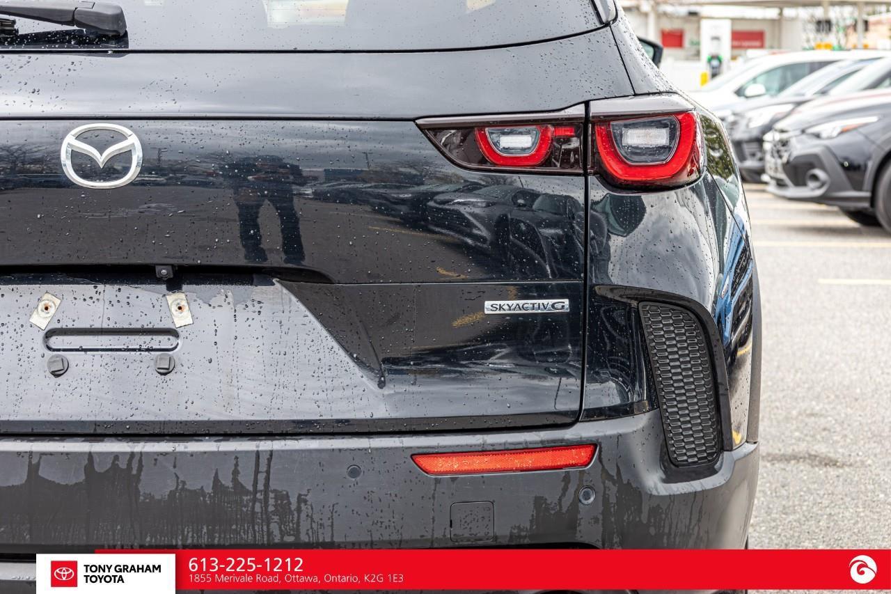 2024 Mazda CX-50 GT Photo