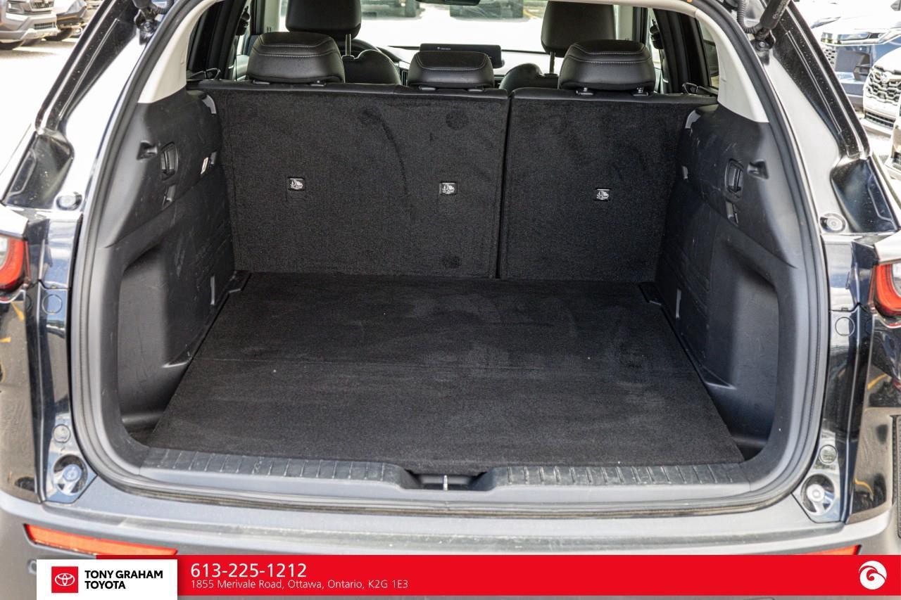 2024 Mazda CX-50 GT Photo