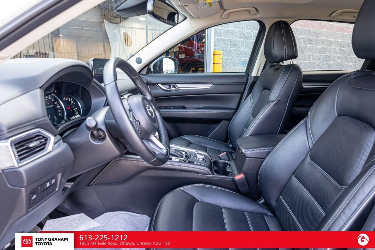 2024 Mazda CX-5 GT Photo