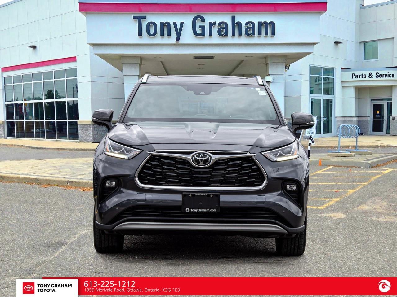 2025 Toyota Highlander HYBRID Limited Platinum Package Photo