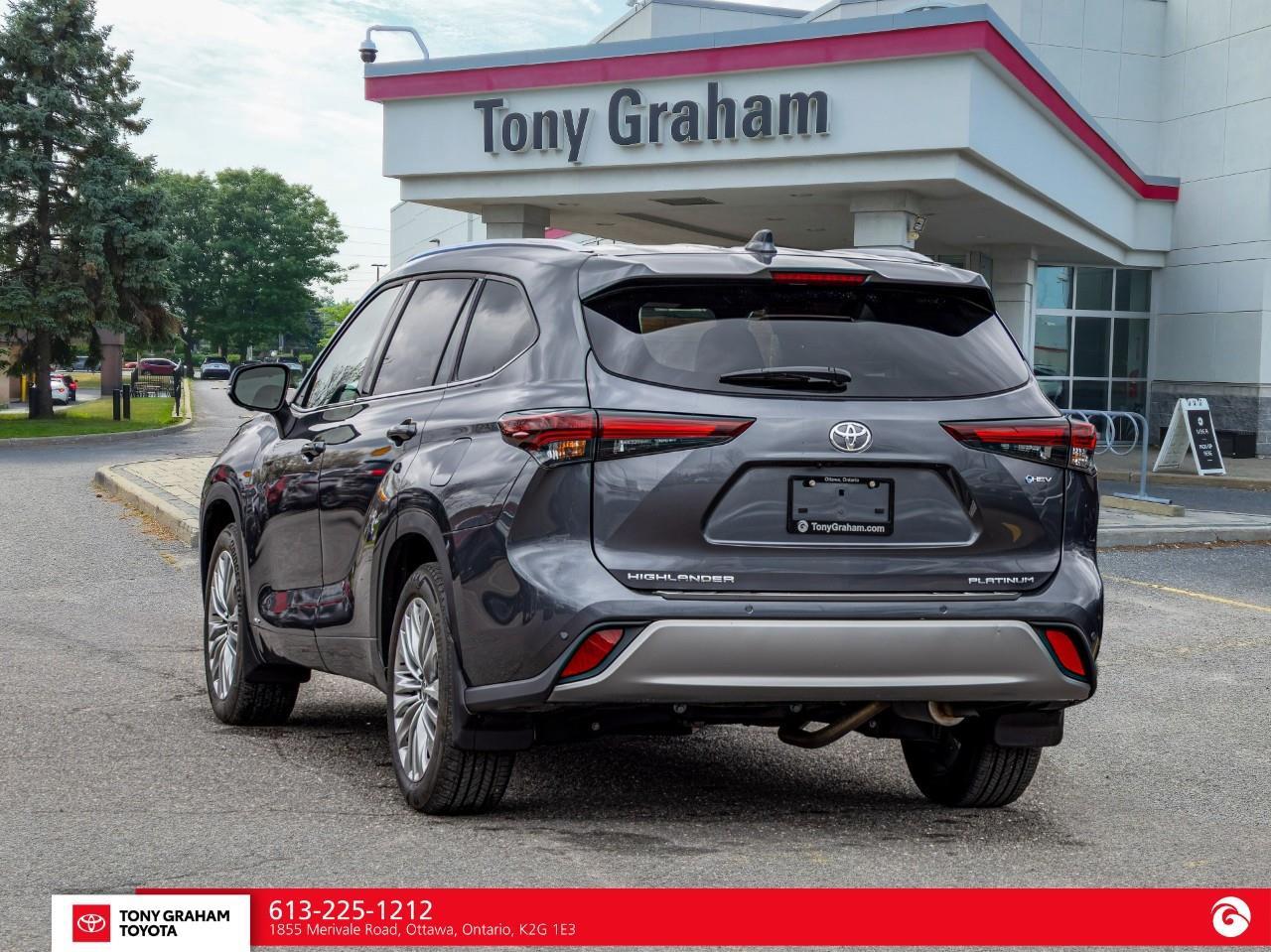 2025 Toyota Highlander HYBRID Limited Platinum Package Photo