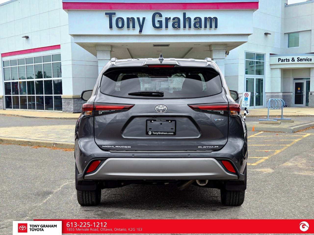 2025 Toyota Highlander HYBRID Limited Platinum Package Photo
