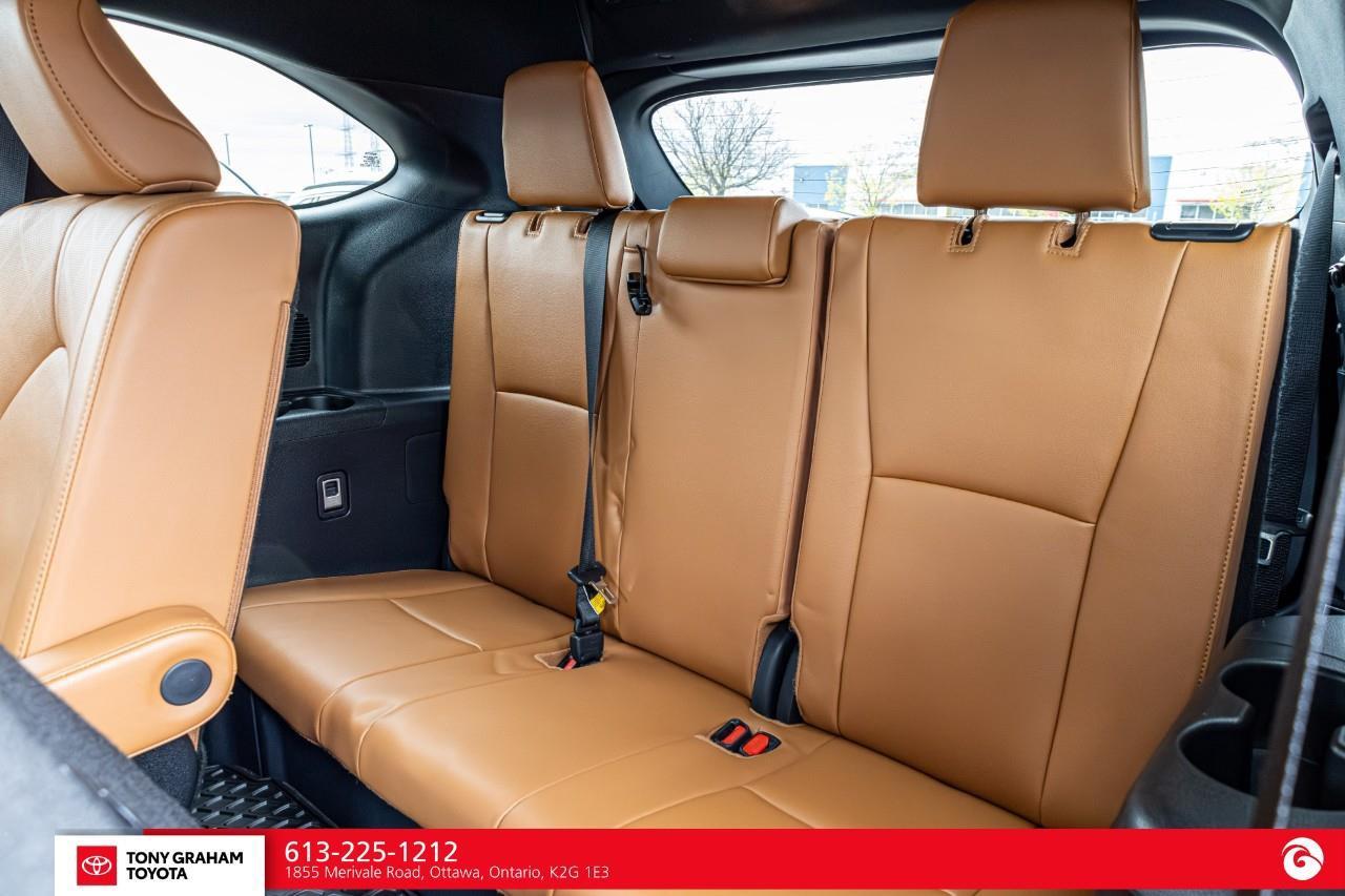 2025 Toyota Highlander HYBRID Limited Platinum Package Photo