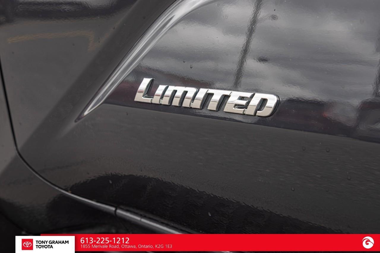 2025 Toyota 4Runner 7 PASSENGER LIMITED PACKAGE Photo