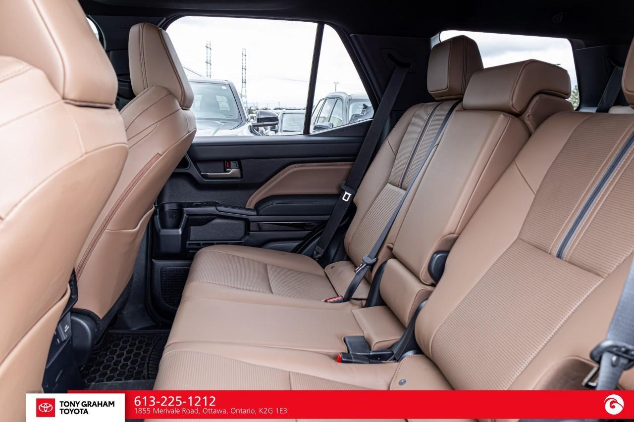 2025 Toyota 4Runner 7 PASSENGER LIMITED PACKAGE Photo