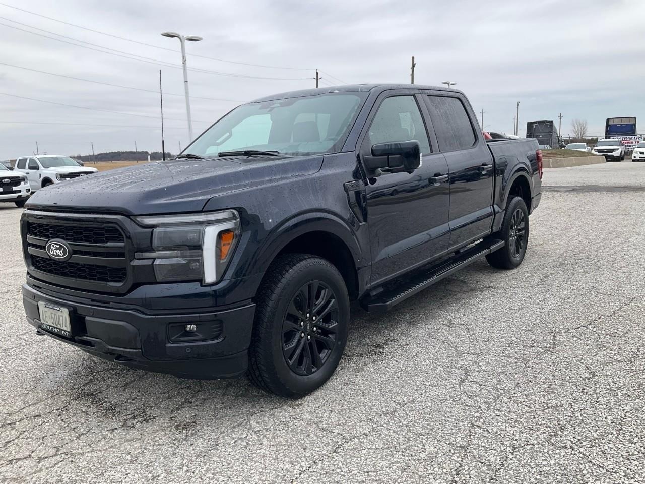 2025 Ford F-150 Lariat 502A, 3.5 L V6,LARIAT BLACK PK AND LOADS MORE. Photo