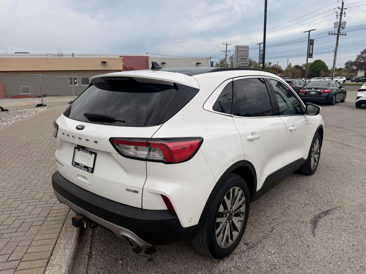 2020 Ford Escape Titanium Photo