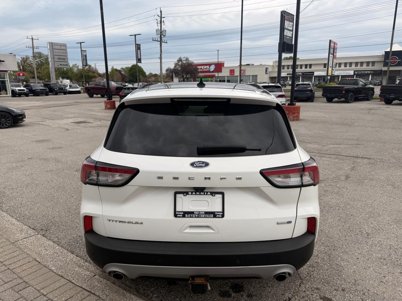 2020 Ford Escape Titanium Photo