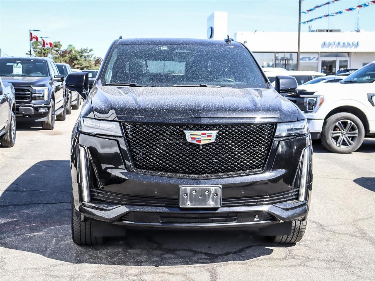 2022 Cadillac Escalade ESV Sport Platinum ESV | Platinum | DVD | Sport | Photo2