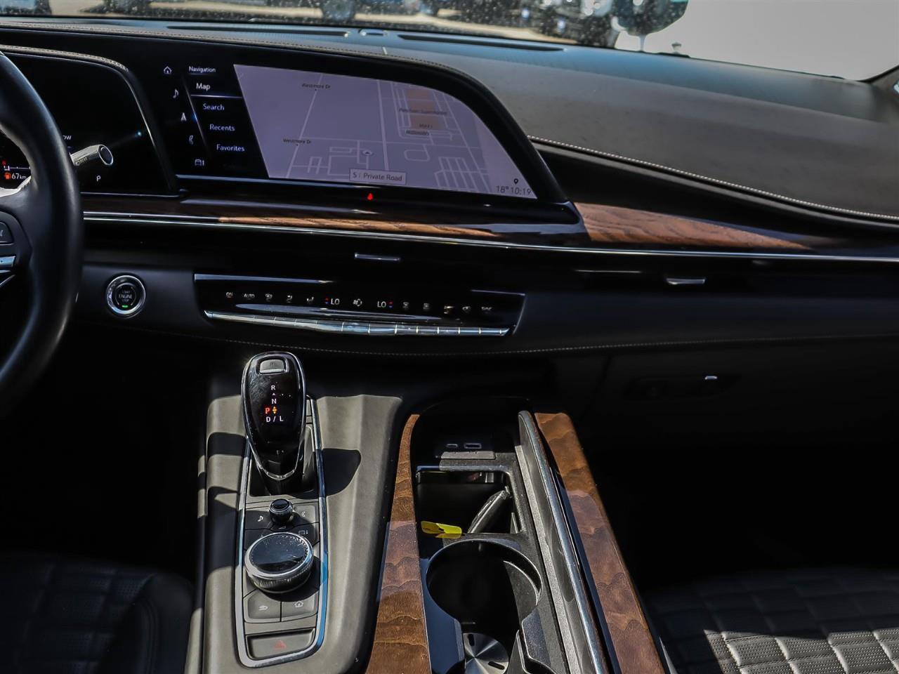 2022 Cadillac Escalade ESV Sport Platinum ESV | Platinum | DVD | Sport | Photo