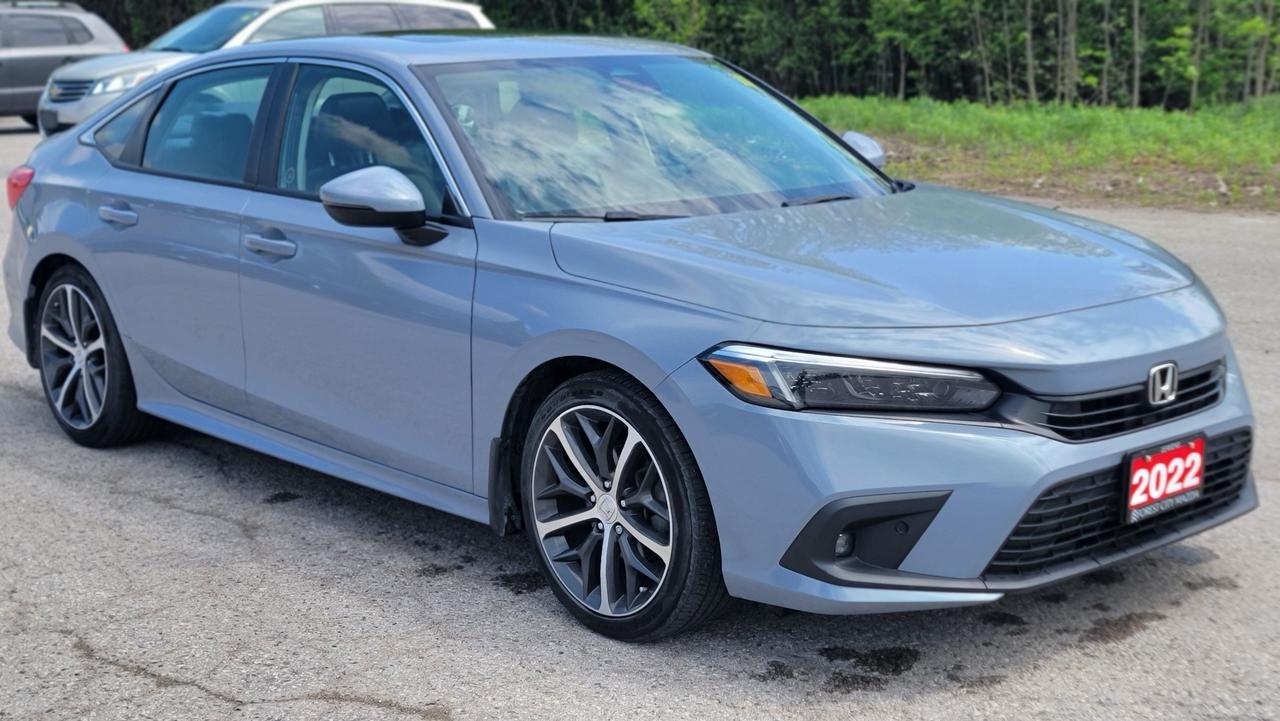 2022 Honda Civic Touring Photo