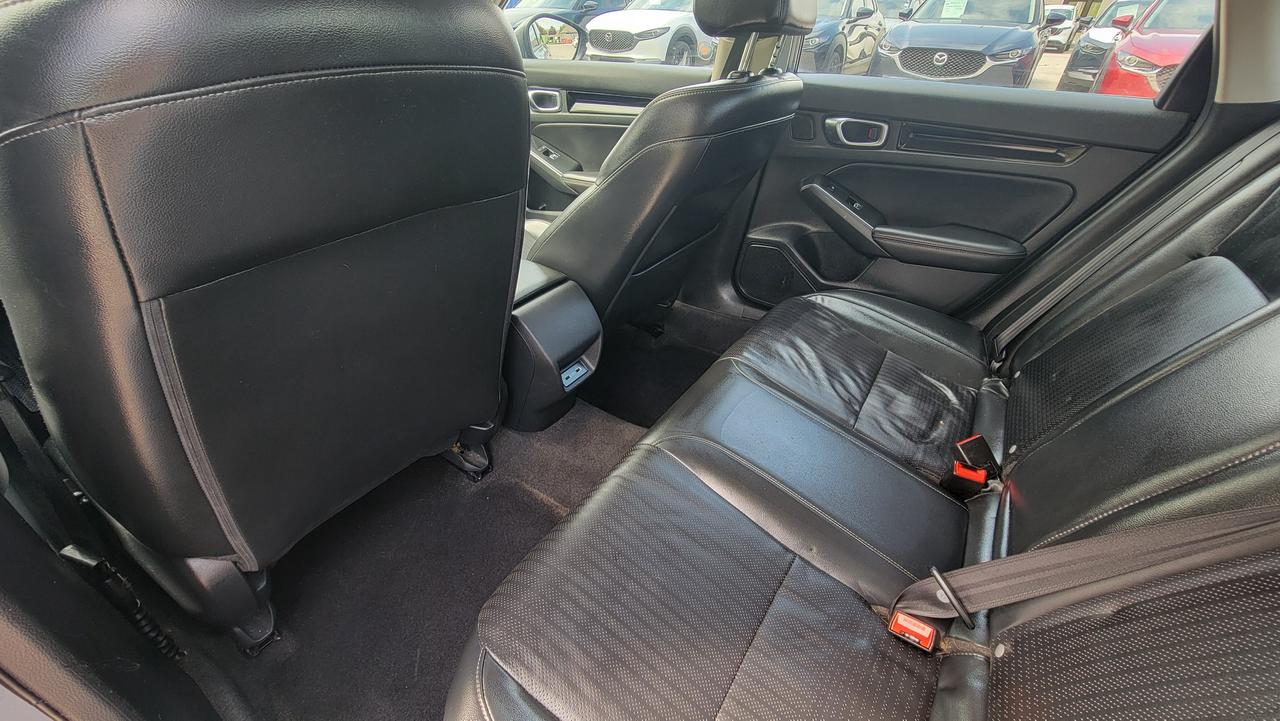 2022 Honda Civic Touring Photo