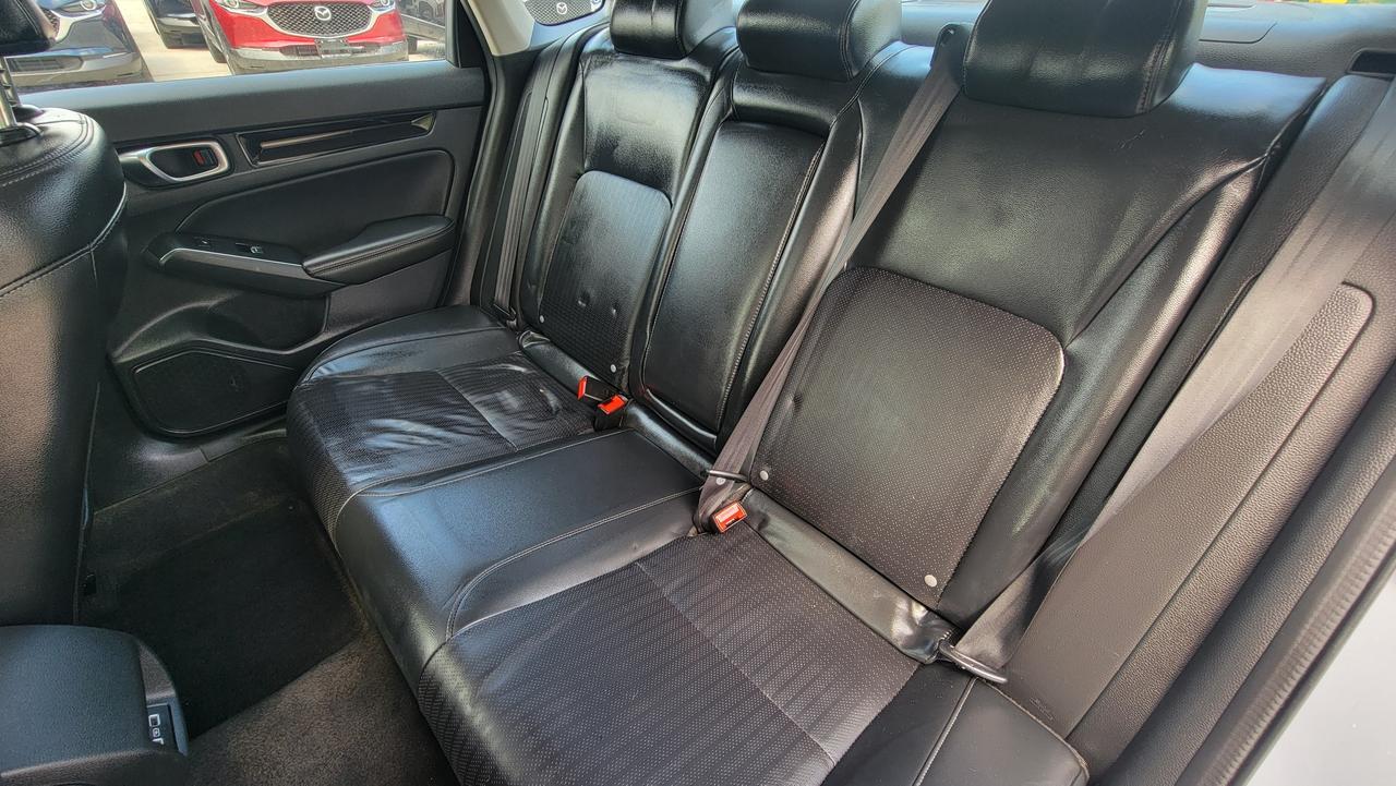 2022 Honda Civic Touring Photo