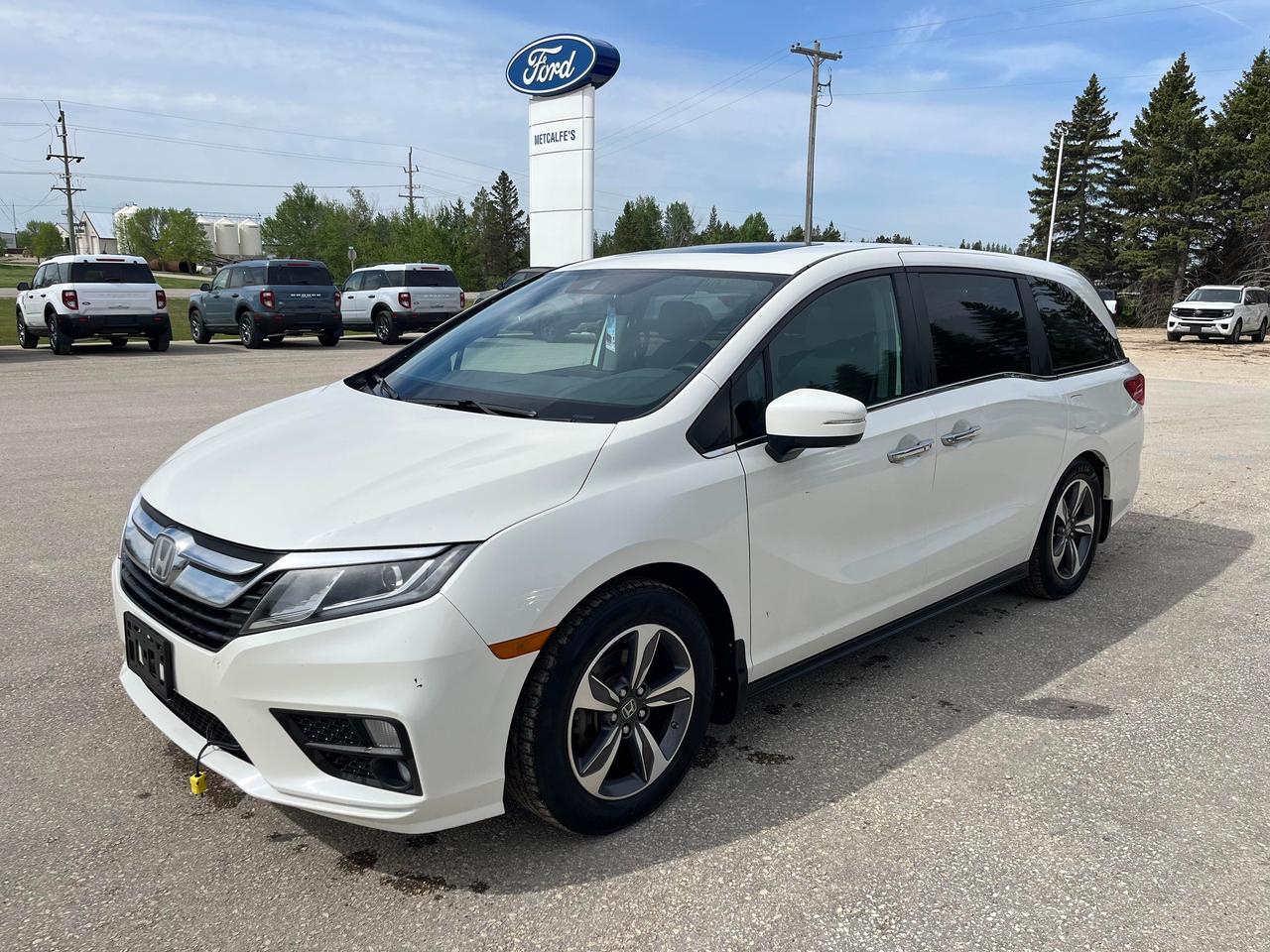2019 Honda Odyssey EX-RES Auto Photo2