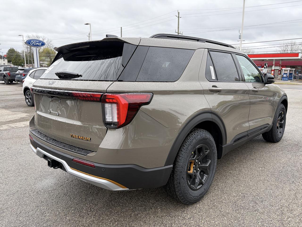 2026 Ford Explorer TREMOR 4WD 800A Photo3