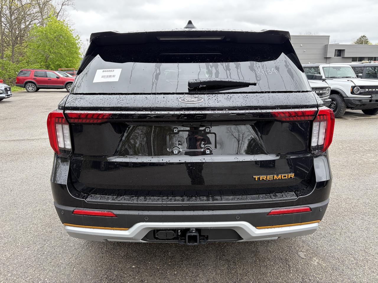 2026 Ford Explorer TREMOR 4WD 800A Photo4