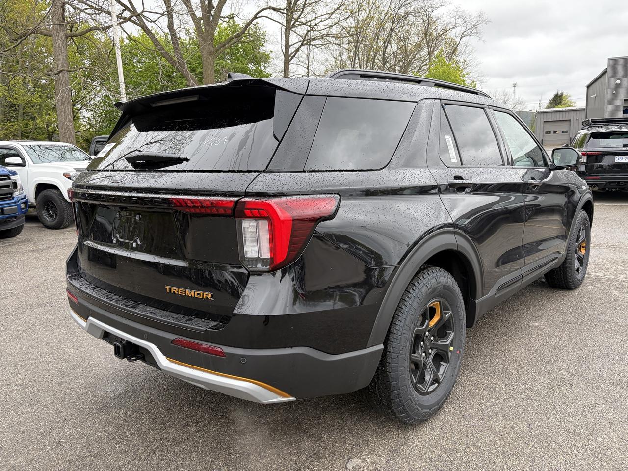2026 Ford Explorer TREMOR 4WD 800A Photo