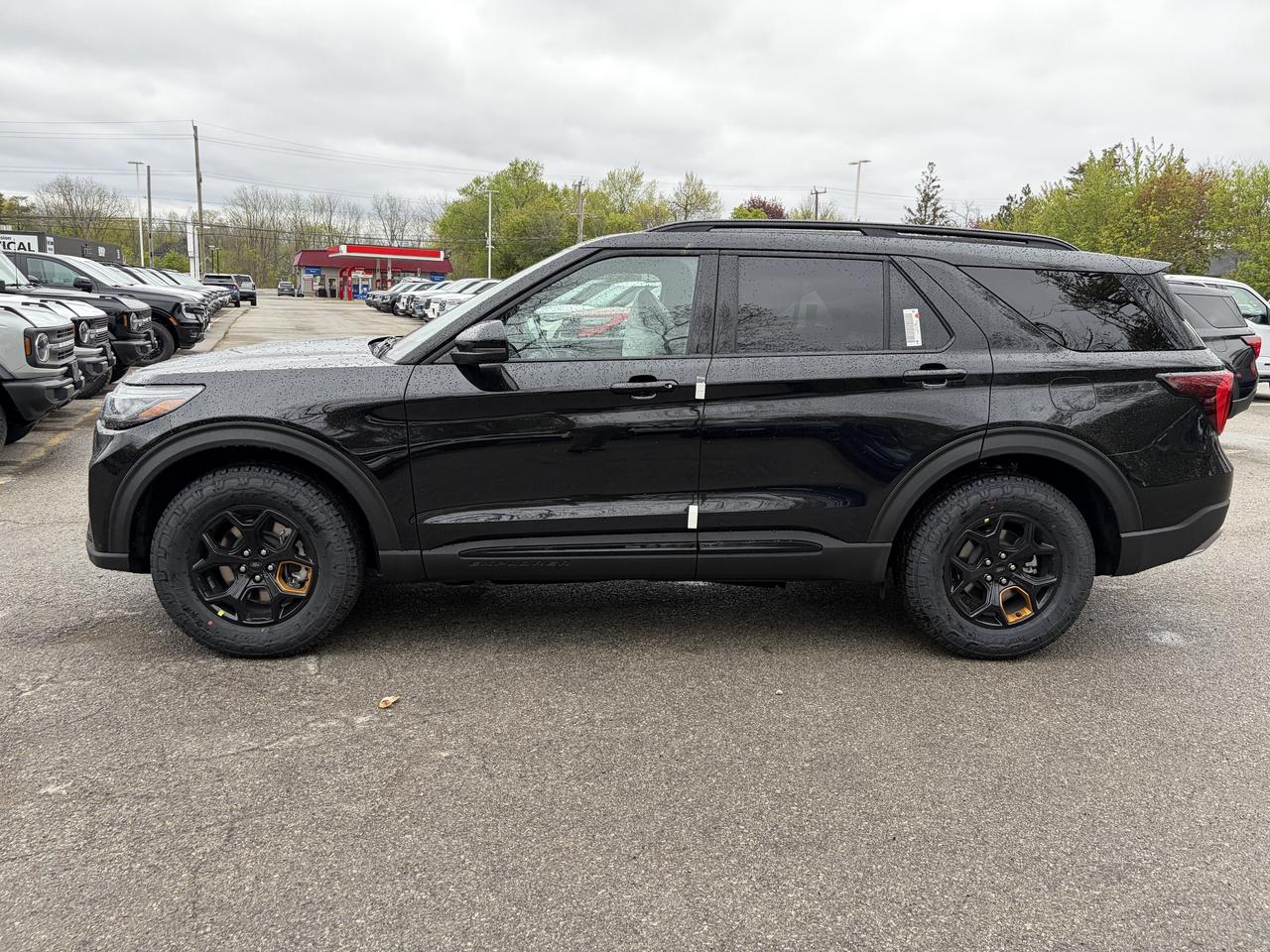 2026 Ford Explorer TREMOR 4WD 800A Photo