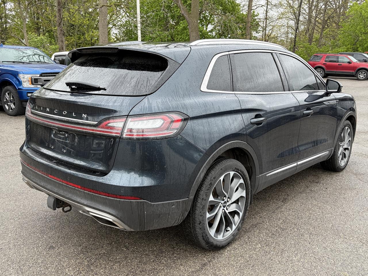 2023 Lincoln Nautilus Reserve AWD Photo4