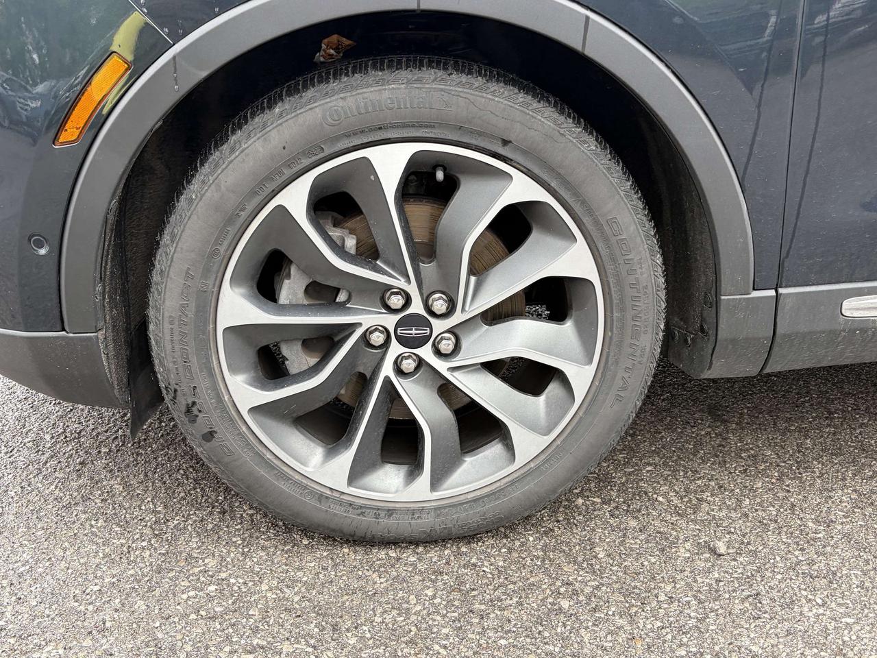 2023 Lincoln Nautilus Reserve AWD Photo