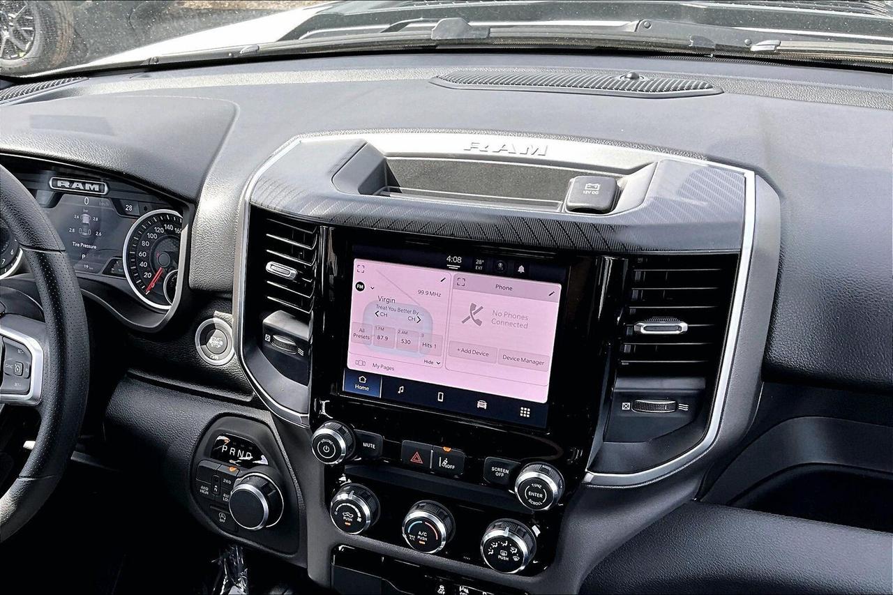 2026 RAM 1500 EXPRESS | Blackout | 8.4" TOUCHSCREEN | 4X4 Photo
