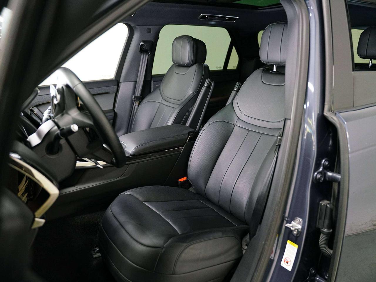 2025 Land Rover Range Rover Sport DYNAMIC | P400 | MERIDIAN | PANO | 23 IN Photo