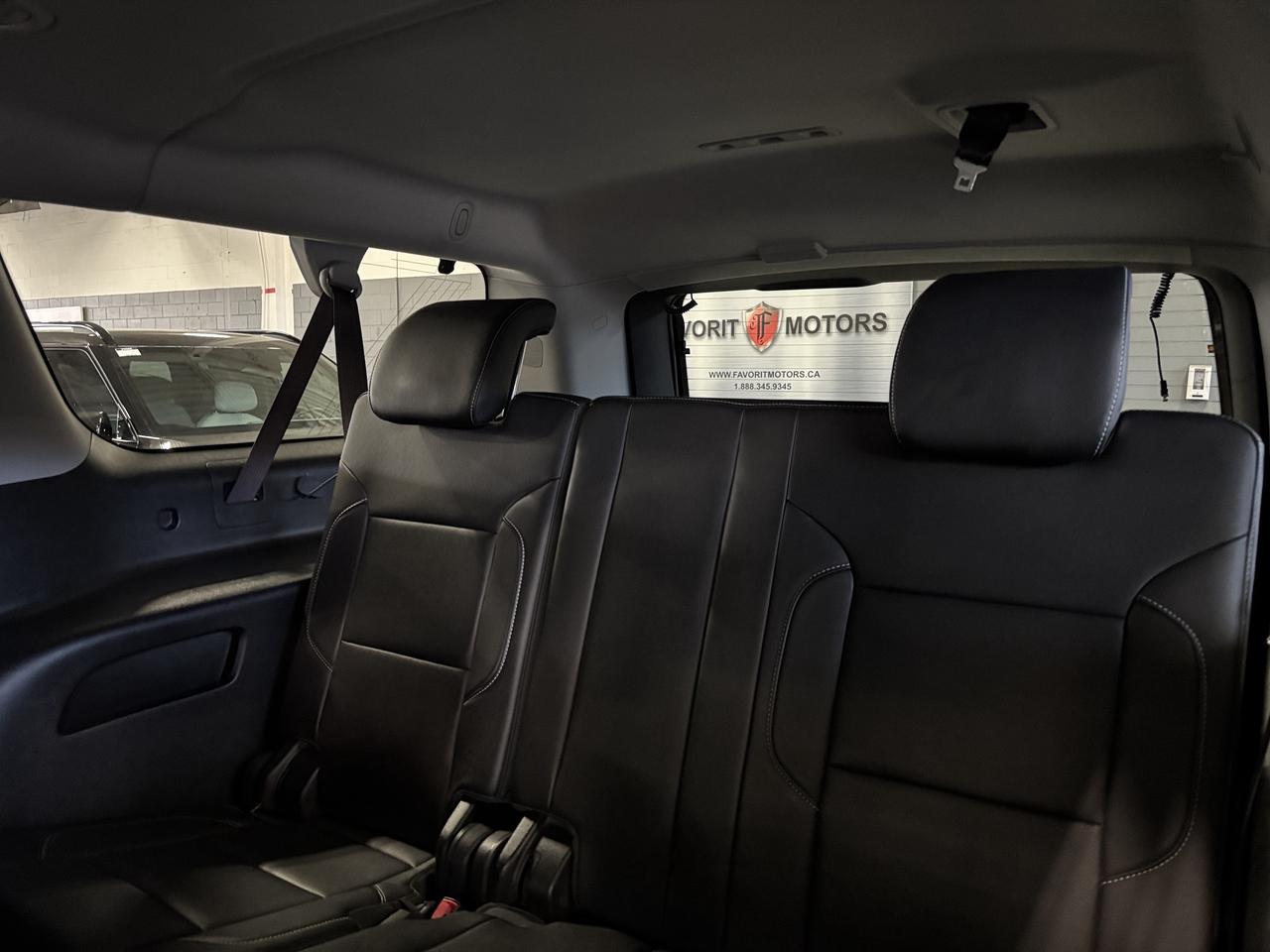2015 GMC Yukon XL SLT|4WD|V8|8PASSENGER|BOSE|SUNROOF|LEATHER|+++ Photo