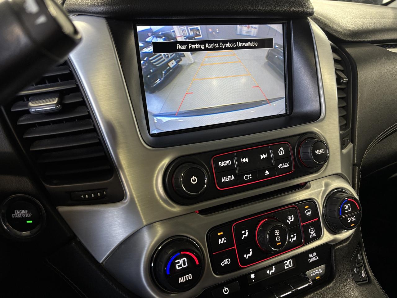 2015 GMC Yukon XL SLT|4WD|V8|8PASSENGER|BOSE|SUNROOF|LEATHER|+++ Photo
