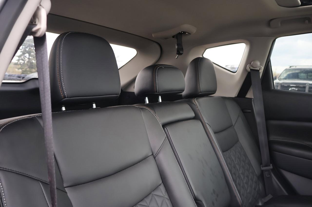 2024 Nissan Murano Platinum | | Moonroof | Photo