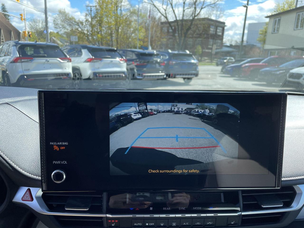 2026 Toyota Sienna XSE 7-Passenger Photo