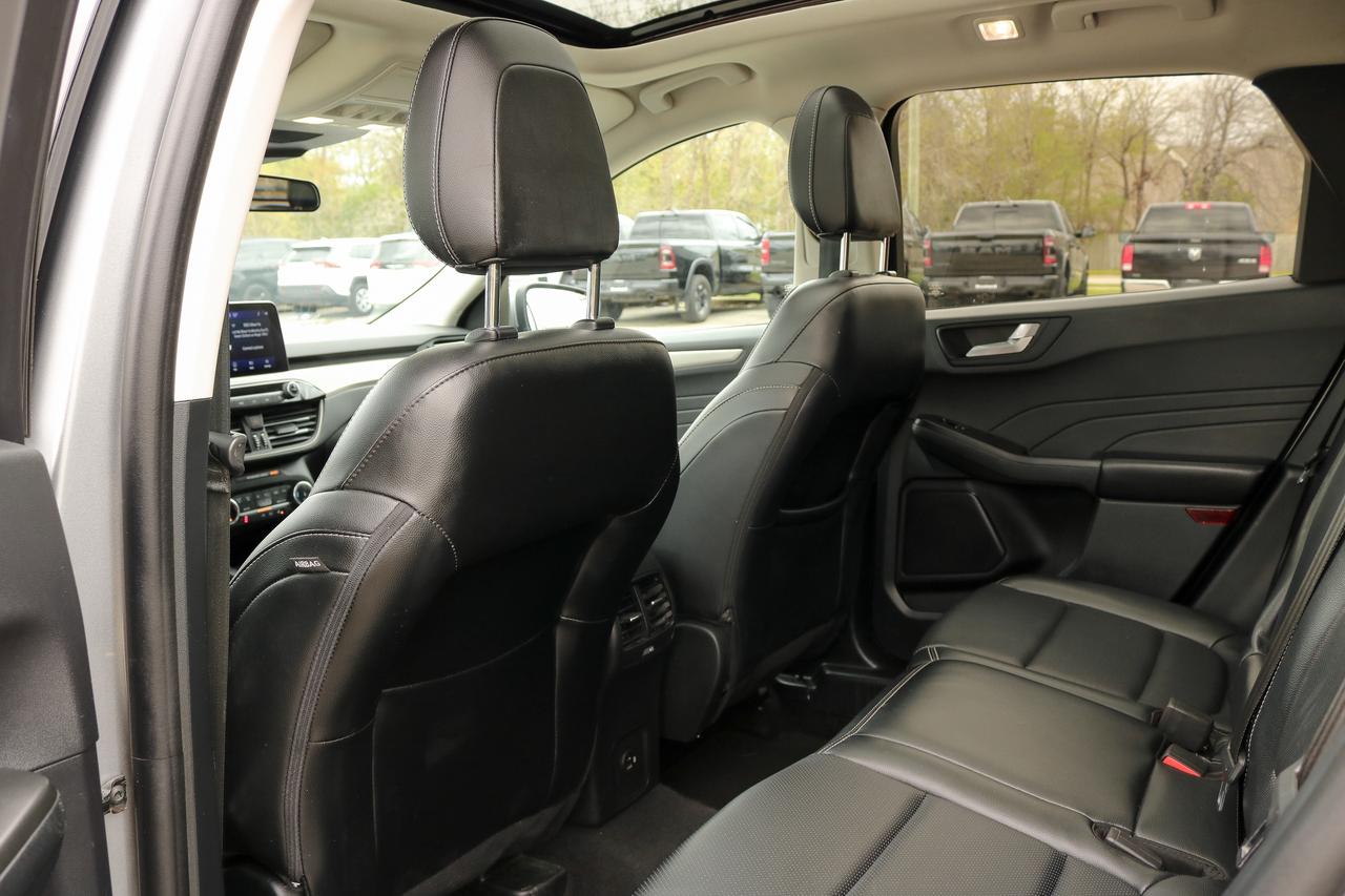 2022 Ford Escape SEL AWD | 1 KEY FOB | REMOTE START | HEATED SEATS Photo