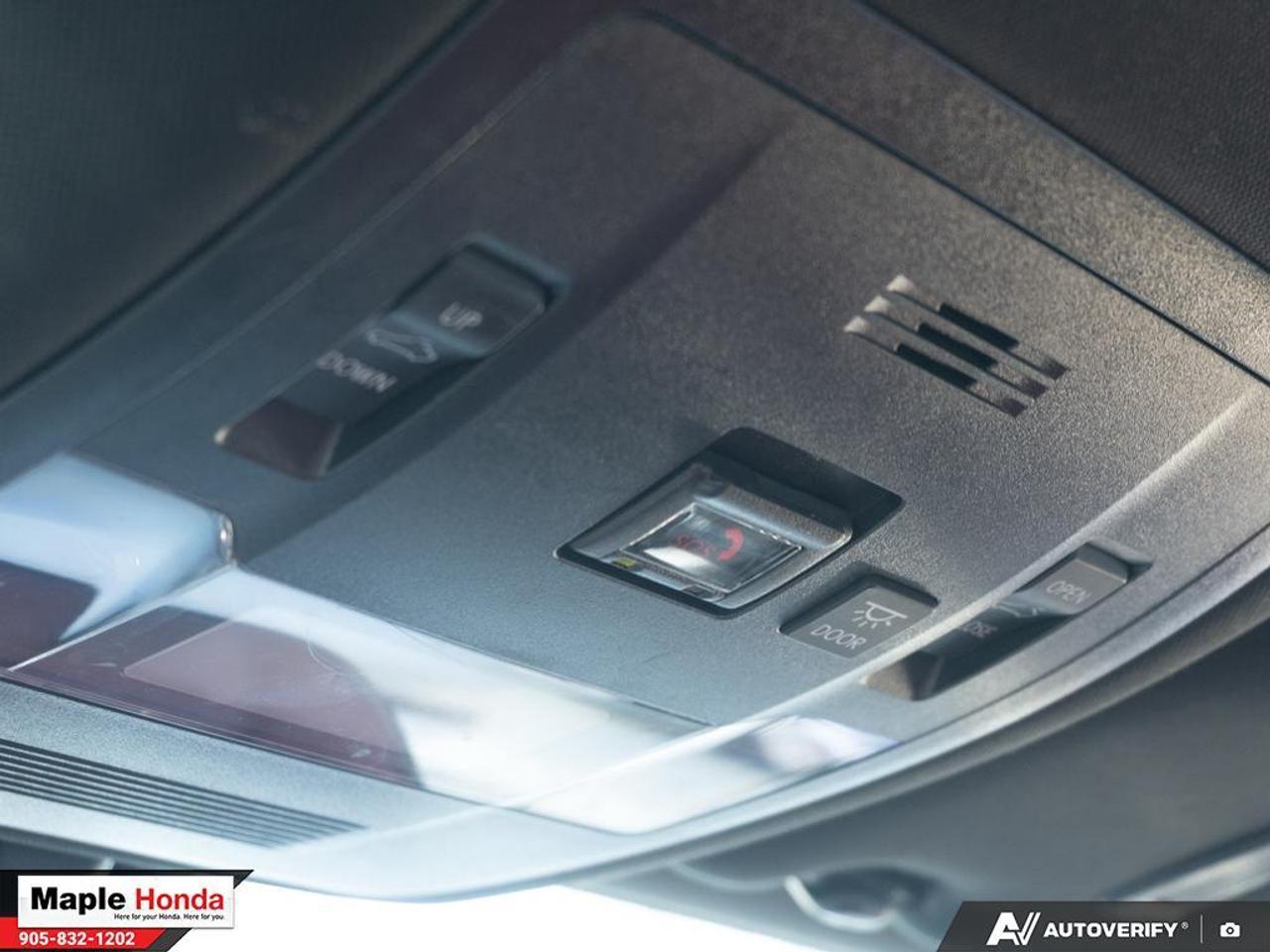 2023 Lexus IS Ultra Luxury| Sunroof| Red Leather vented seats | Photo