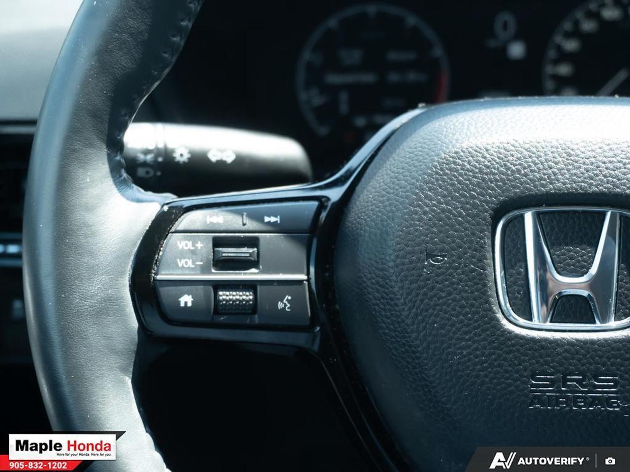 2024 Honda CR-V Sunroof| Front and Rear Parking Sensors| Blind Spo Photo