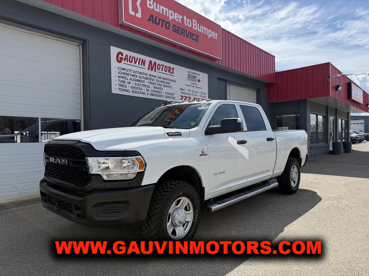 Used 2019 RAM 3500 4x4 Crew 6.7 L Cummins Diesel, Solid Truck for sale in Swift Current, SK